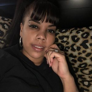 Meet your Posher, Jacqueline